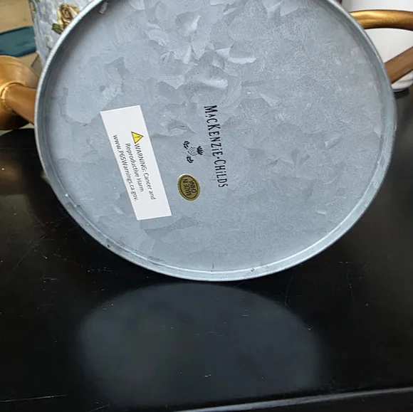 Flower Market Watering Can Galvanized Steel Brass-finish Handle Spout - Picture 5 of 6